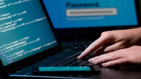 Cybercrims bypassing two-factor authentication with simple txt