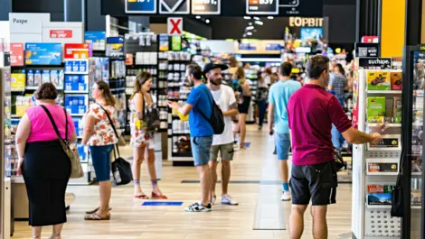 Australia debates banning debit card surcharges impact
